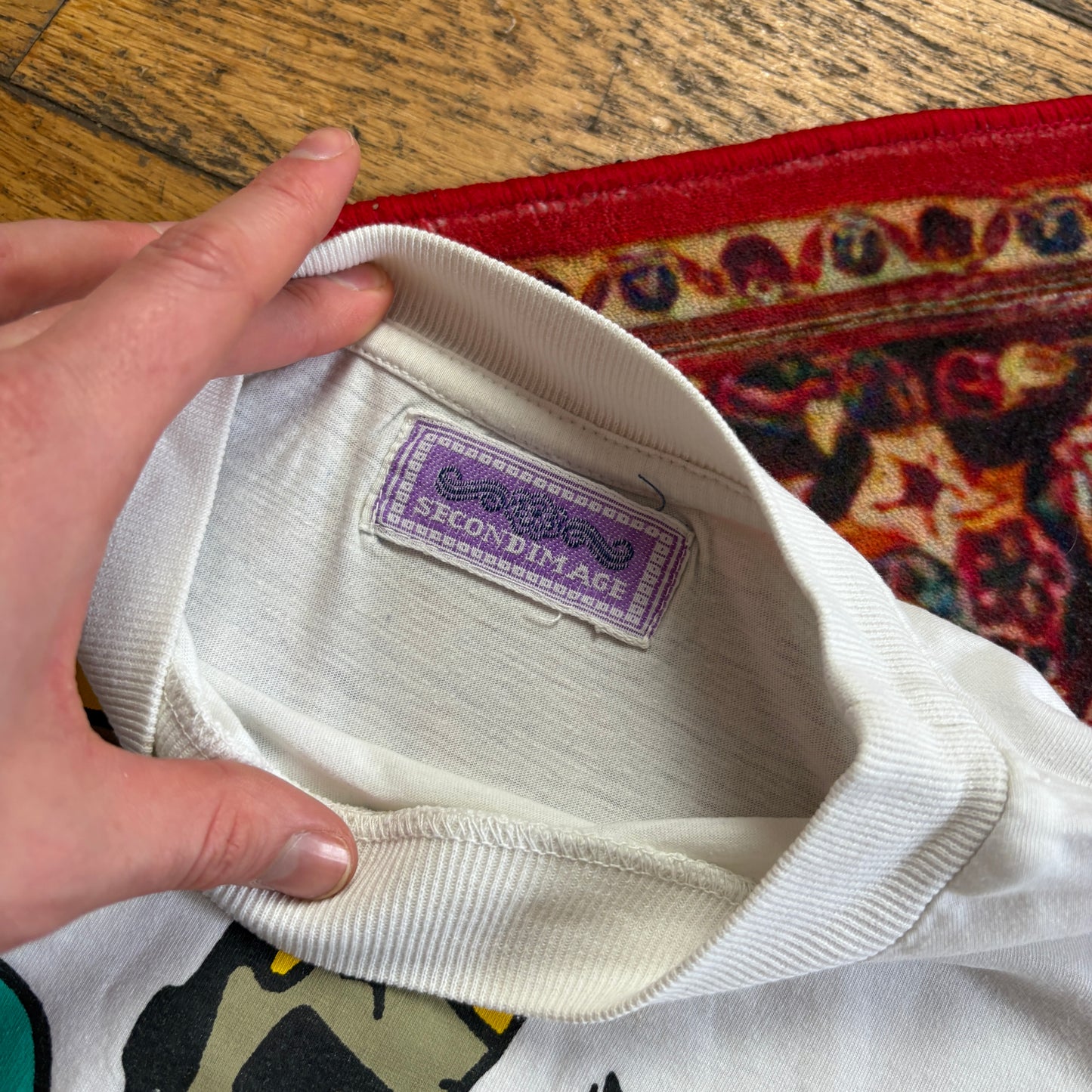 Vintage 90s White Single Stitch Graphic T-Shirt - M