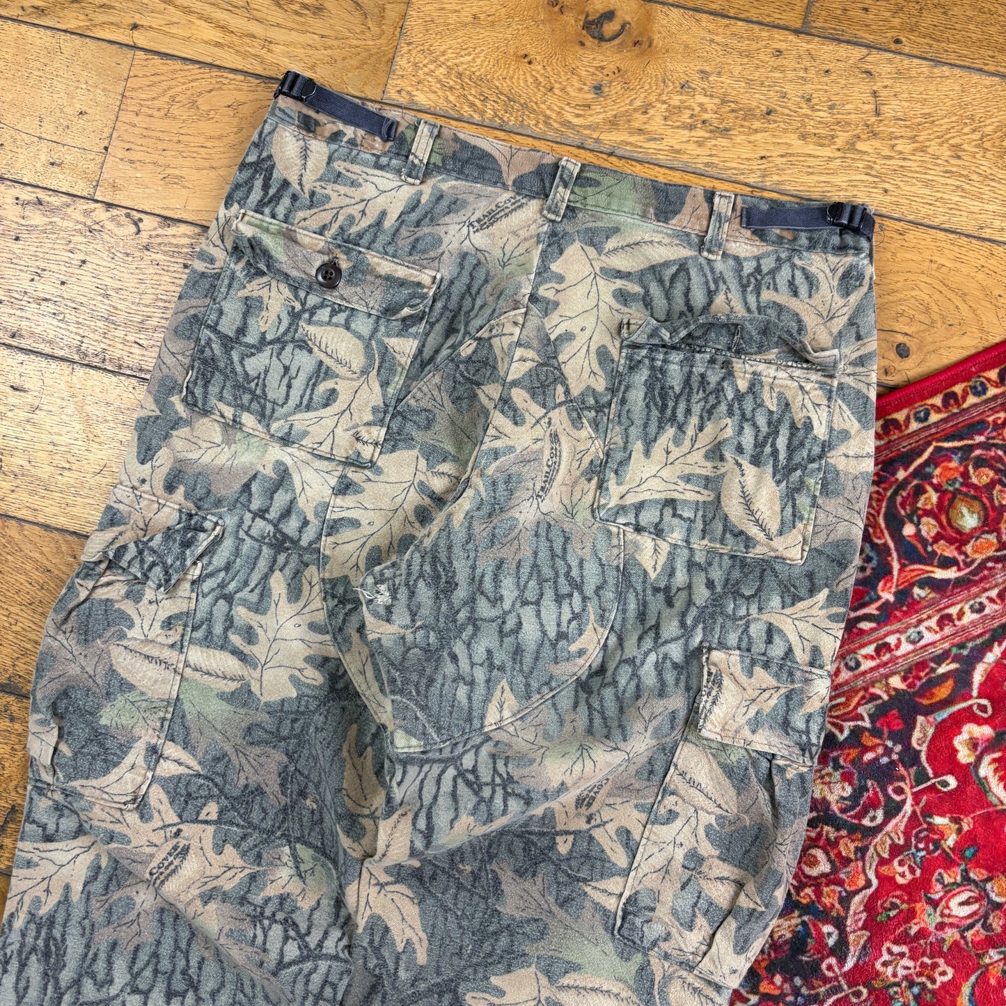 Vintage Real Tree Camo Green Hunting Workwear Trousers - 36