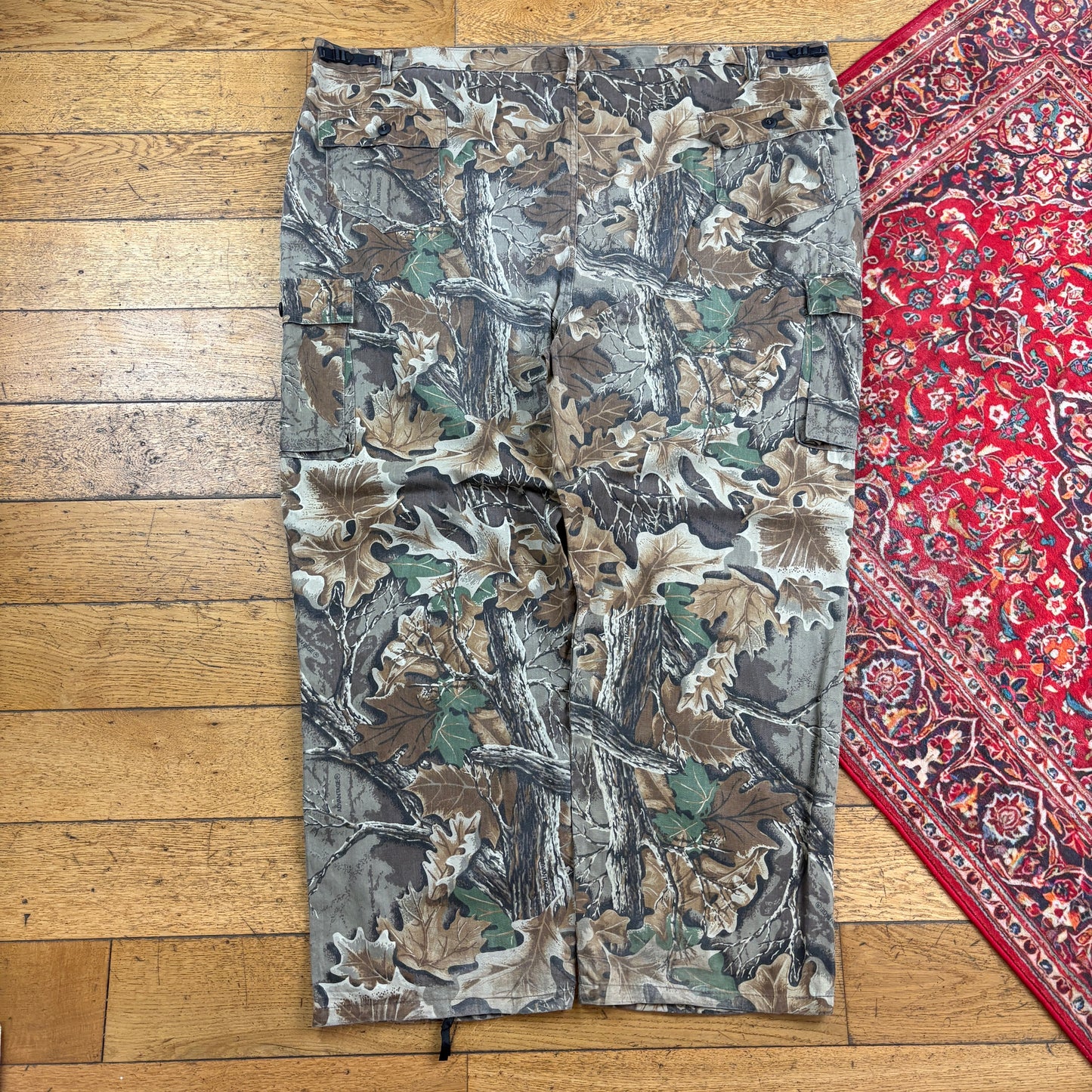 Vintage Real Tree Camo Green Hunting Workwear Trousers - 54