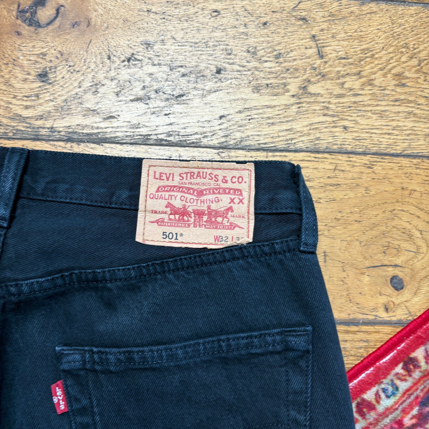 Vintage Levis 501 Straight Black Denim Jeans - 34R