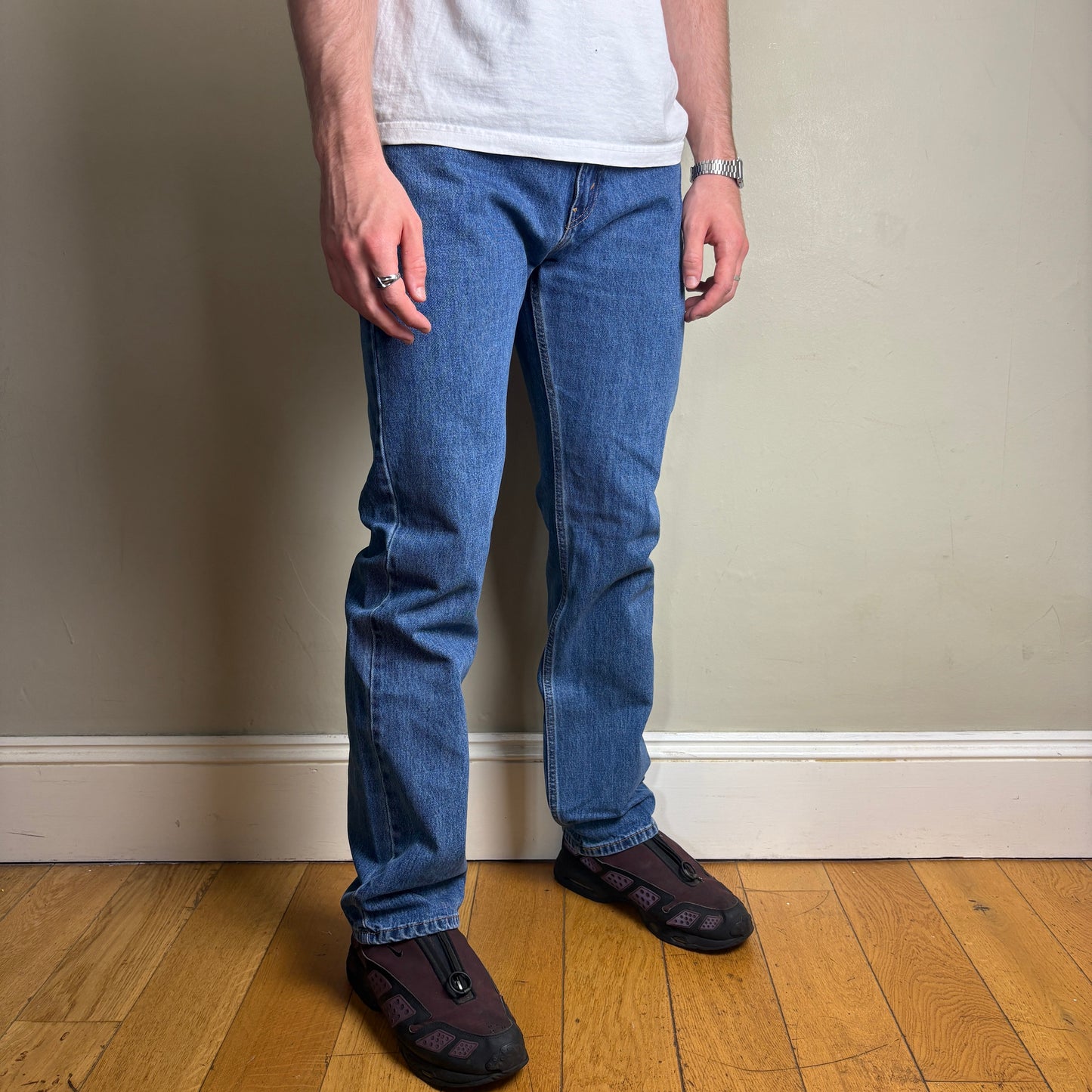 Vintage Levis 505 Straight Blue Denim Jeans - 33L