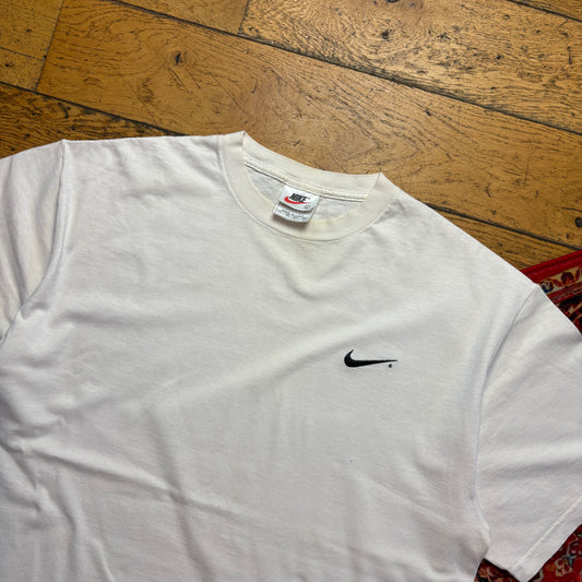 Vintage 90s Nike Embroidered Swoosh T-Shirt - L