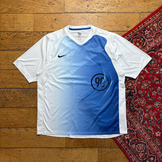 Vintage Nike T90 White Blue Sports Graphic T-Shirt - L