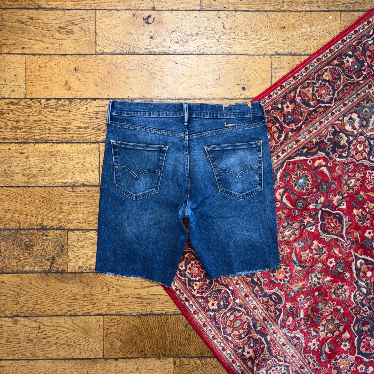 Vintage Levis 550 Slim Blue Denim Shorts - 34