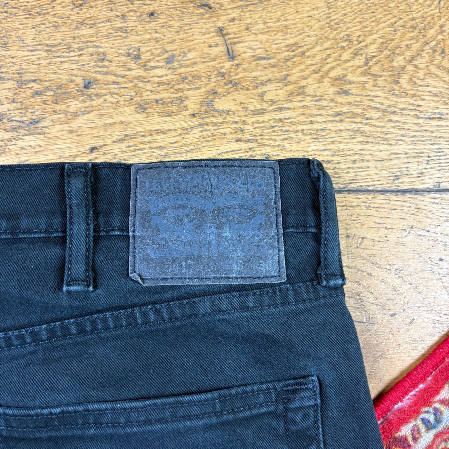 Vintage Levis 541 Straight Black Denim Jeans - 40