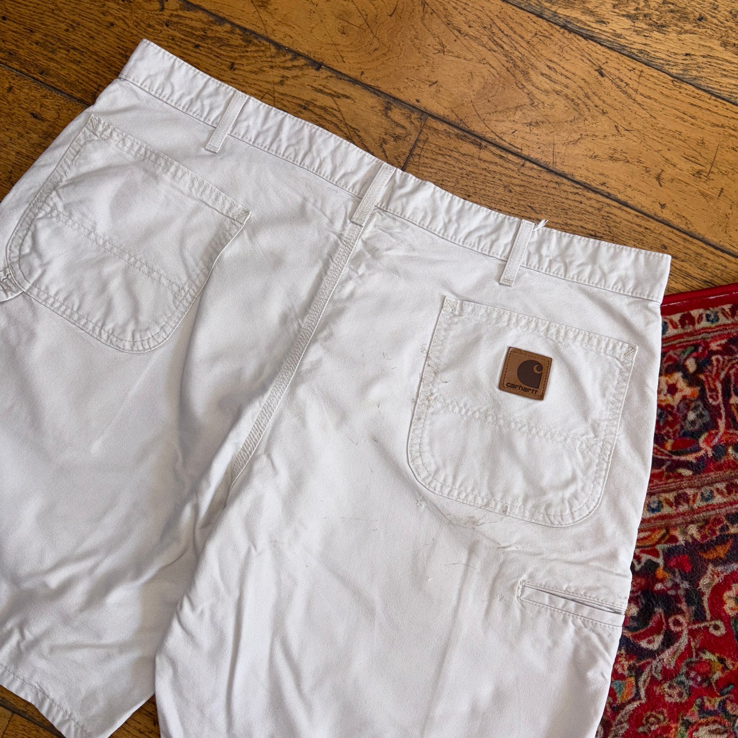 Vintage Carhartt Workwear Baggy Cream Carpenter Shorts - 40