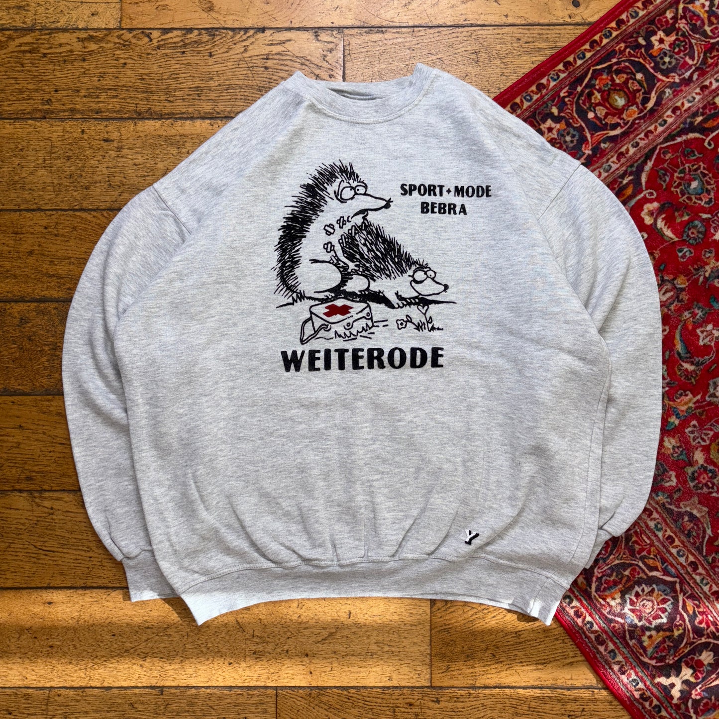 Vintage Funny Hedgehog Grey Rude Embroidered Sweatshirt - 2XL