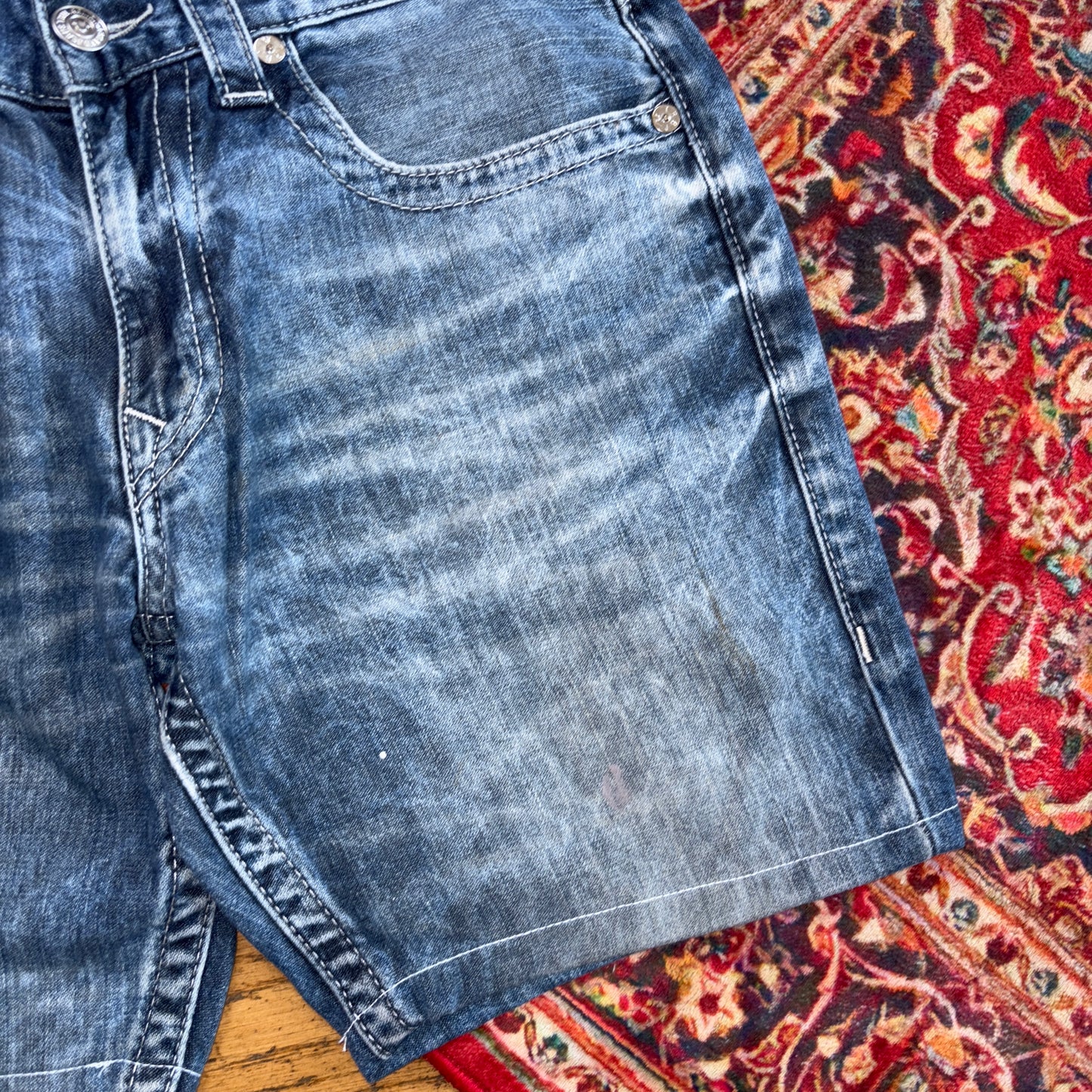 Vintage True Religion Blue Embroidered Y2K Shorts Jorts - 33