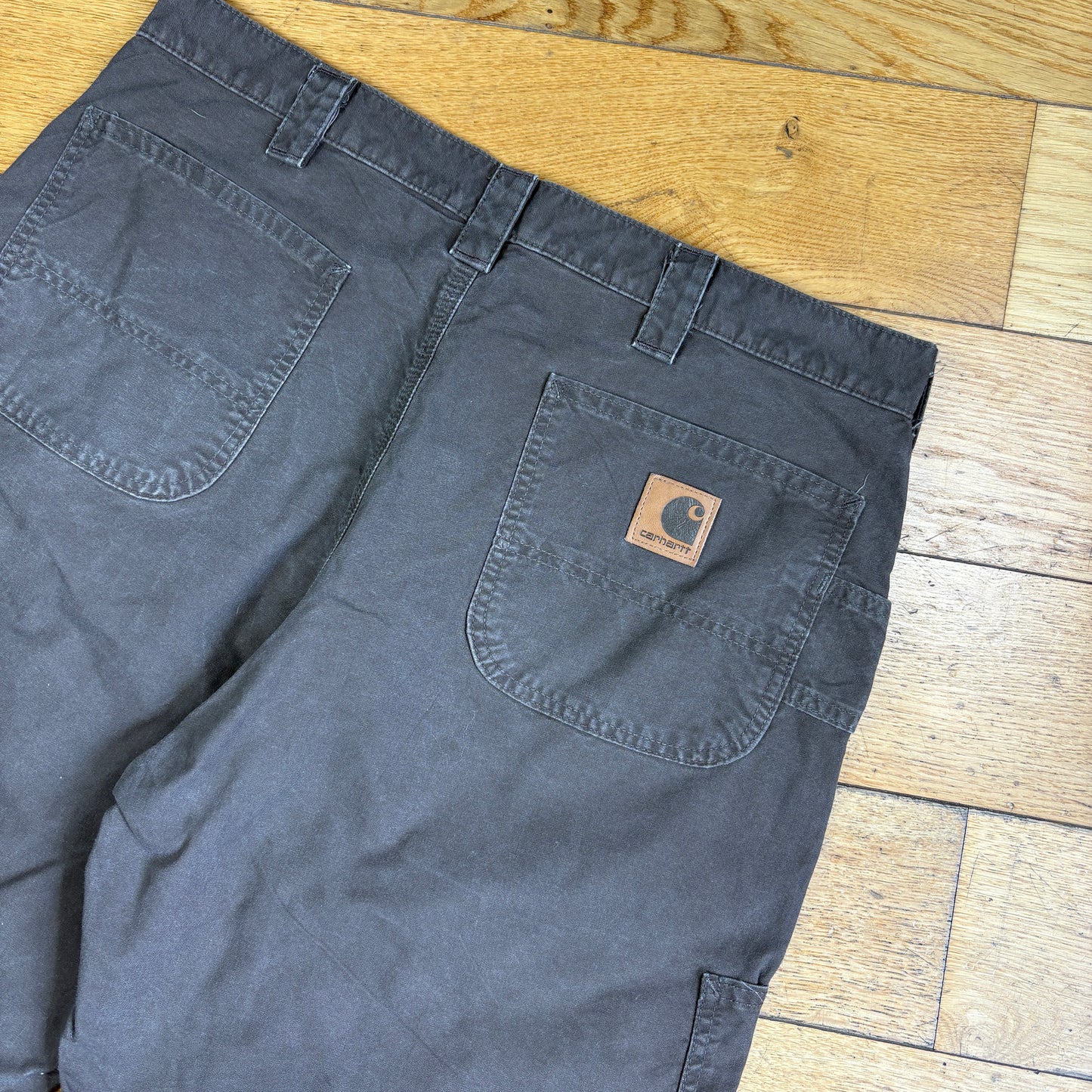 Vintage Carhartt Brown Workwear Baggy Carpenter Shorts - 38