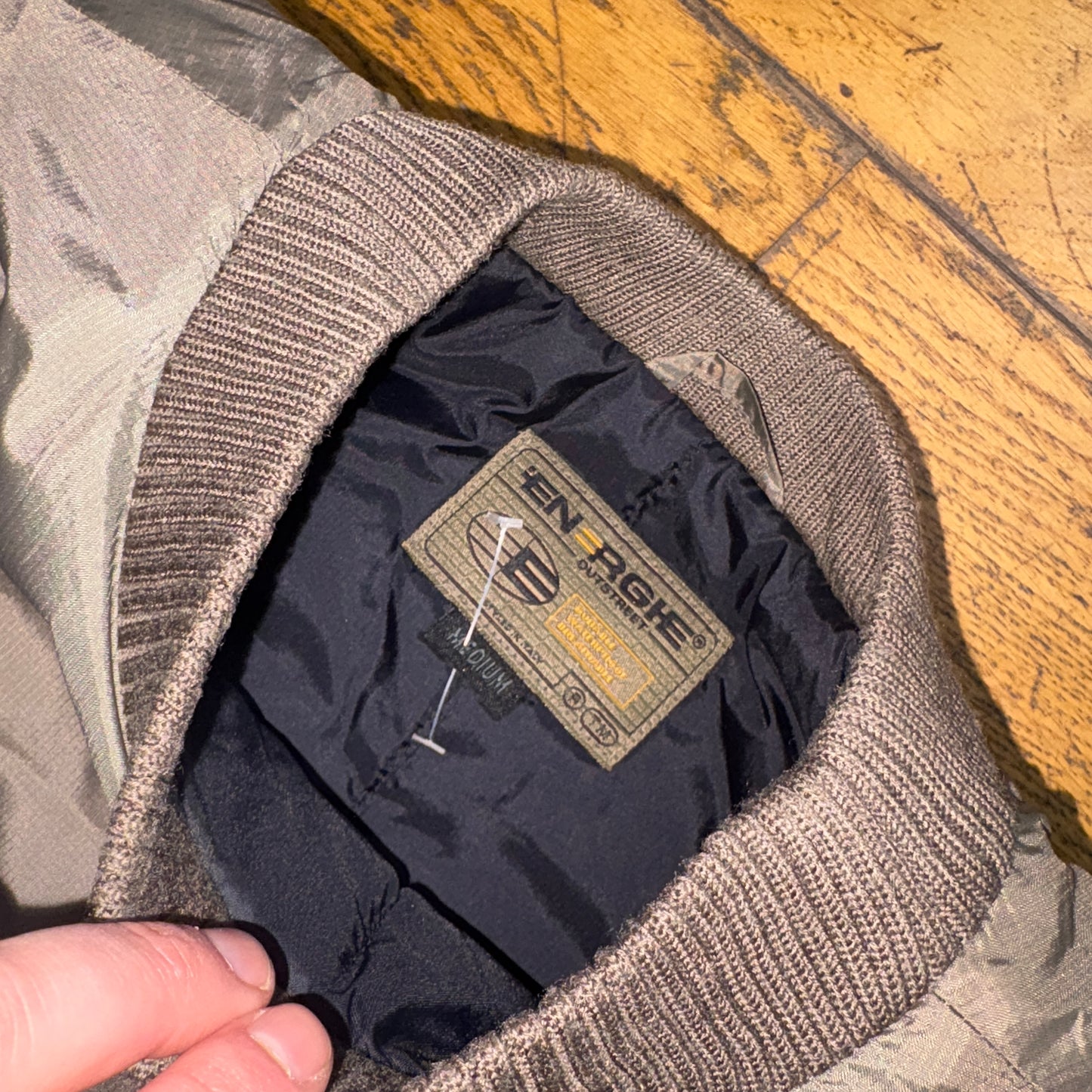 Vintage Energie Embroidered Green Khaki Puffer Jacket Pullover - M