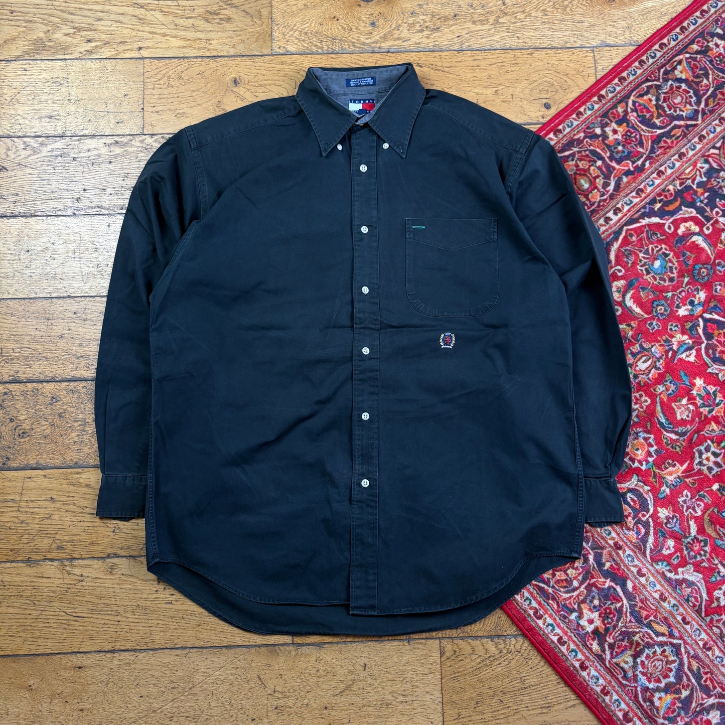 Vintage Tommy Hilfiger Black Crest Embroidered Shirt - XL