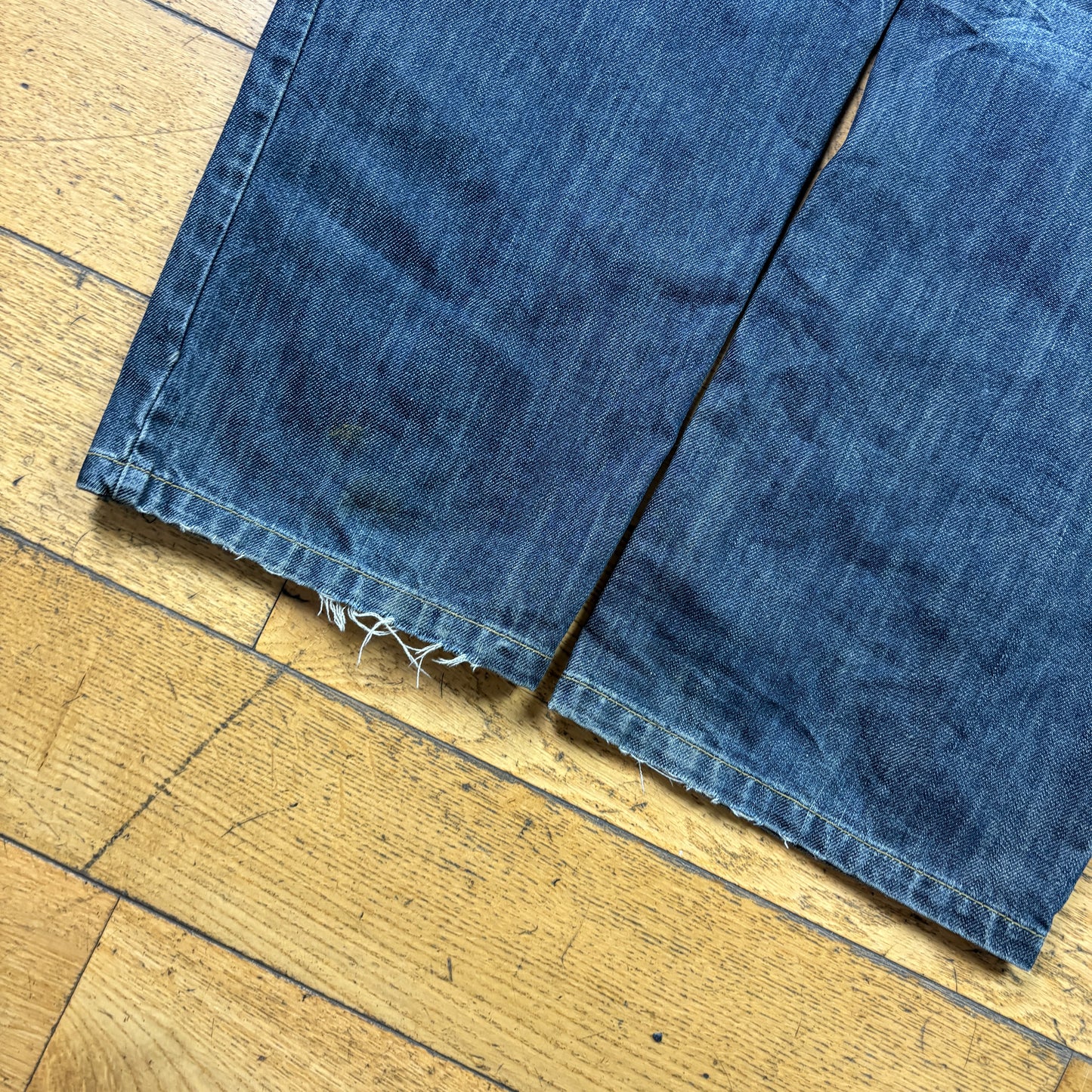 Vintage Miskeen Blue Embroidered Y2K Hip Hop Baggy Jeans - 36