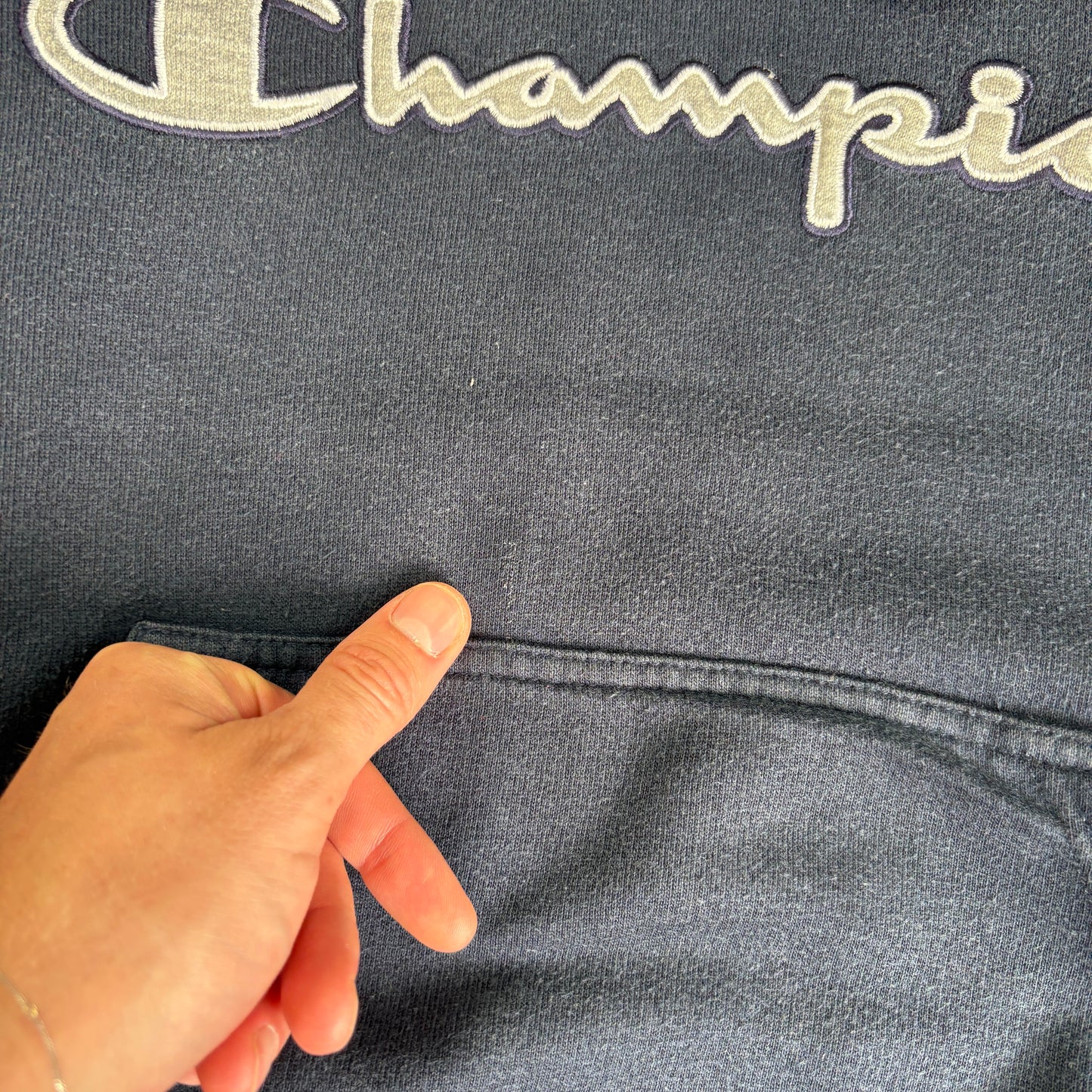 Vintage Champion Navy Boxy Hoodie Embroidered Sweatshirt - L