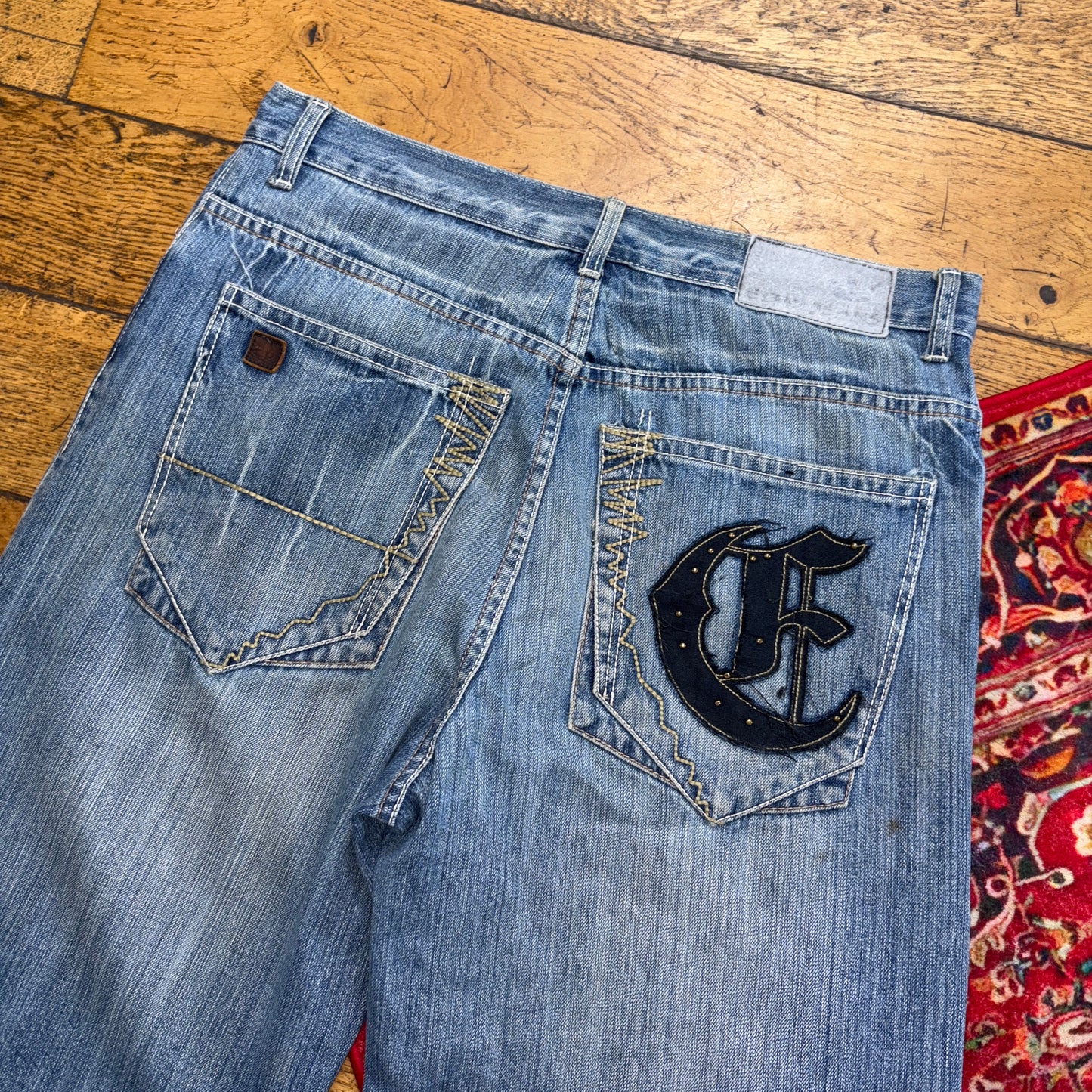 Vintage Echo Park Blue Embroidered Y2K Hip Hop Baggy Jeans Shorts Jorts - 36