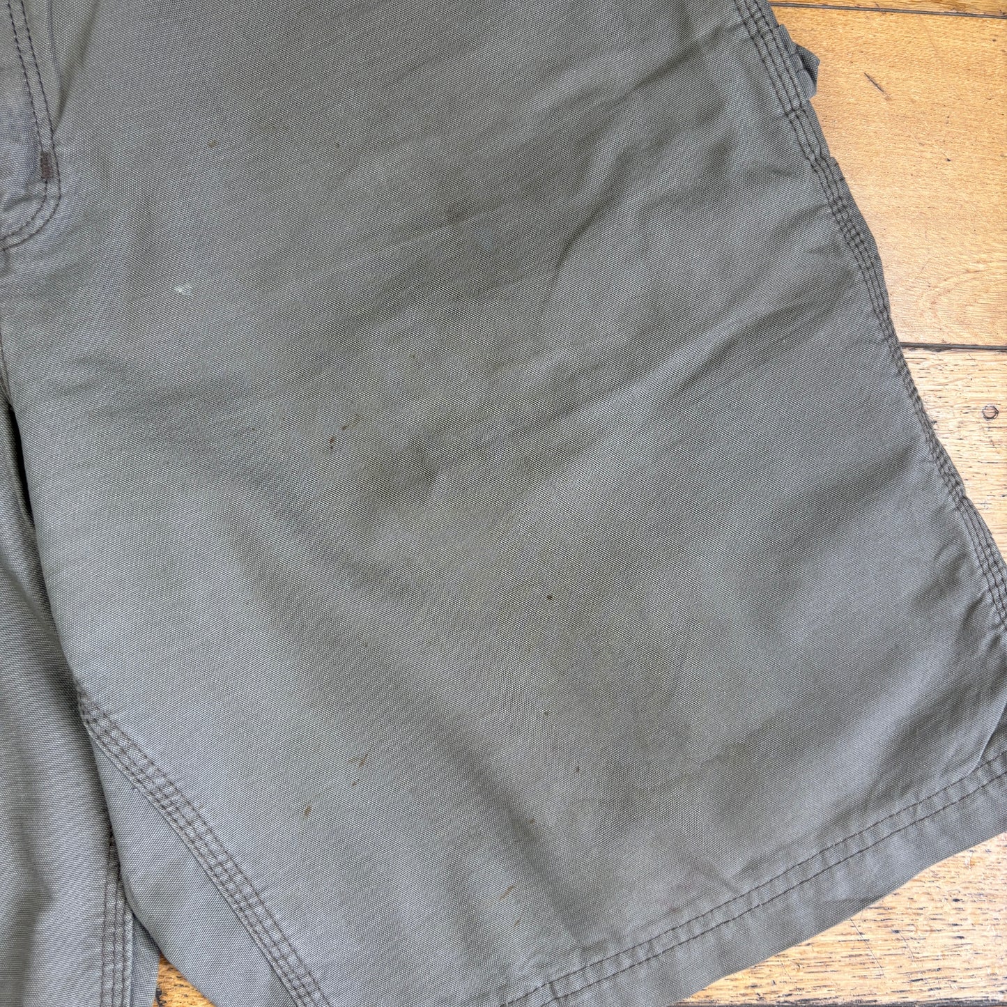 Vintage Carhartt Brown Workwear Baggy Carpenter Shorts - 36