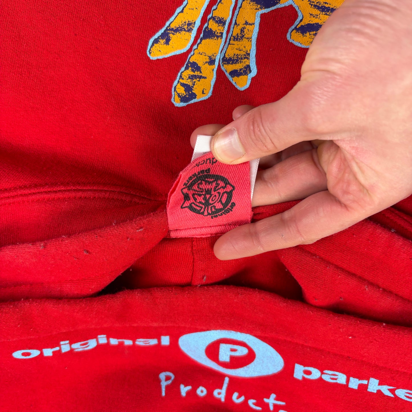 Vintage Parkerz Red Skate Skull Hoodie Sweatshirt - M