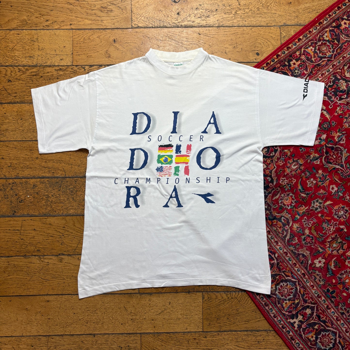Vintage Diadora White Graphic T-Shirt - L
