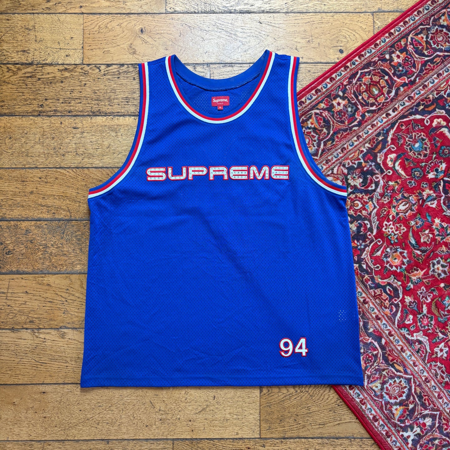 Vintage Supreme Embroidered Blue Basketball Jersey Vest Graphic T-Shirt - XL