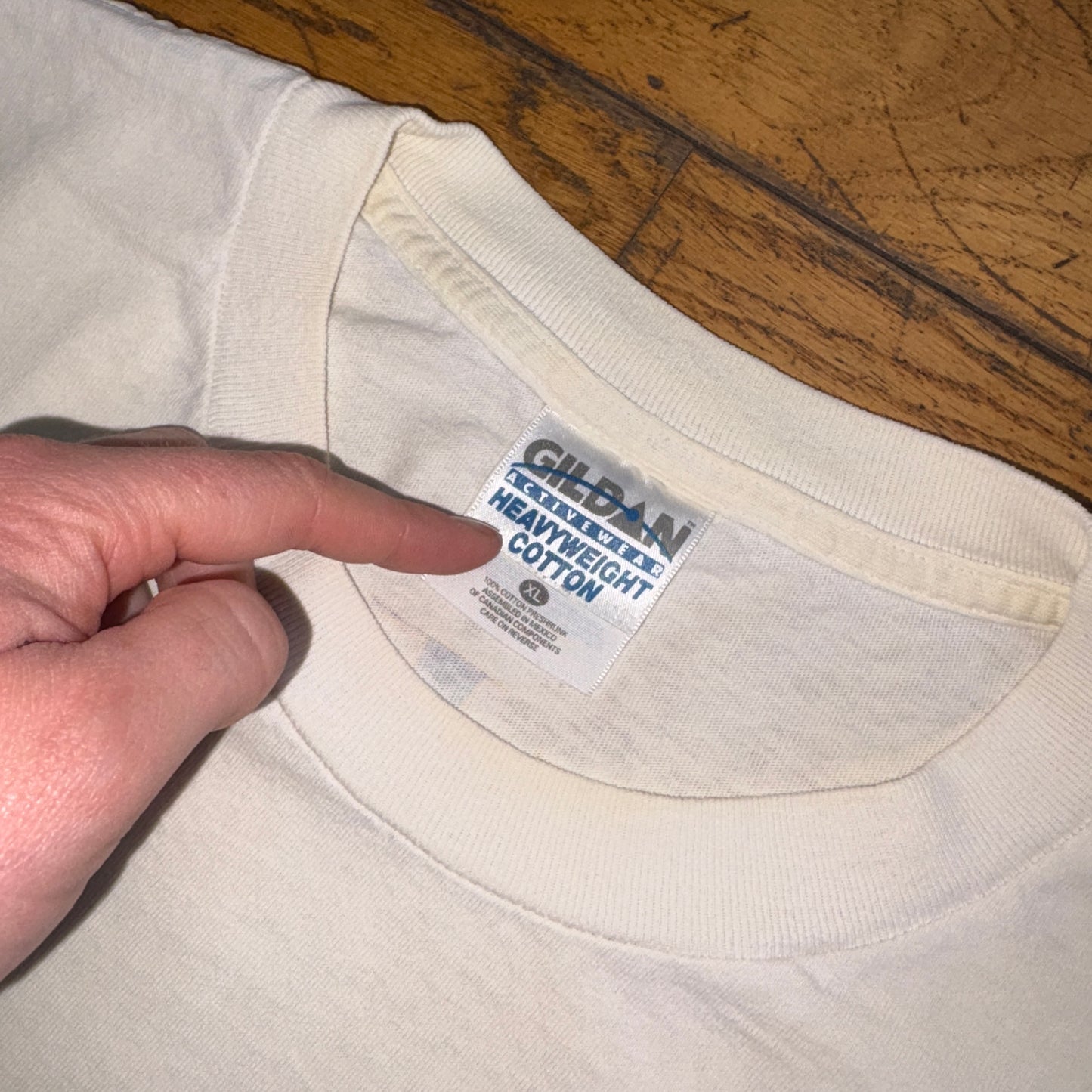 Vintage 1997 Guitar White Graphic T-Shirt - L