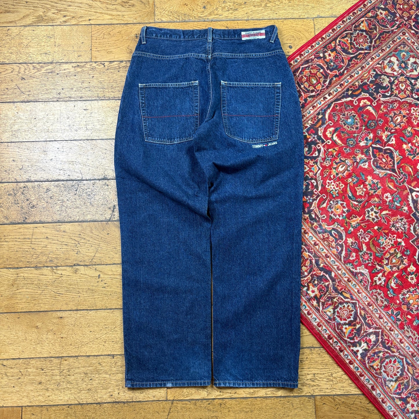 Vintage Tommy Hilfiger Blue Embroidered Y2K Hip Hop Baggy Jeans - 33