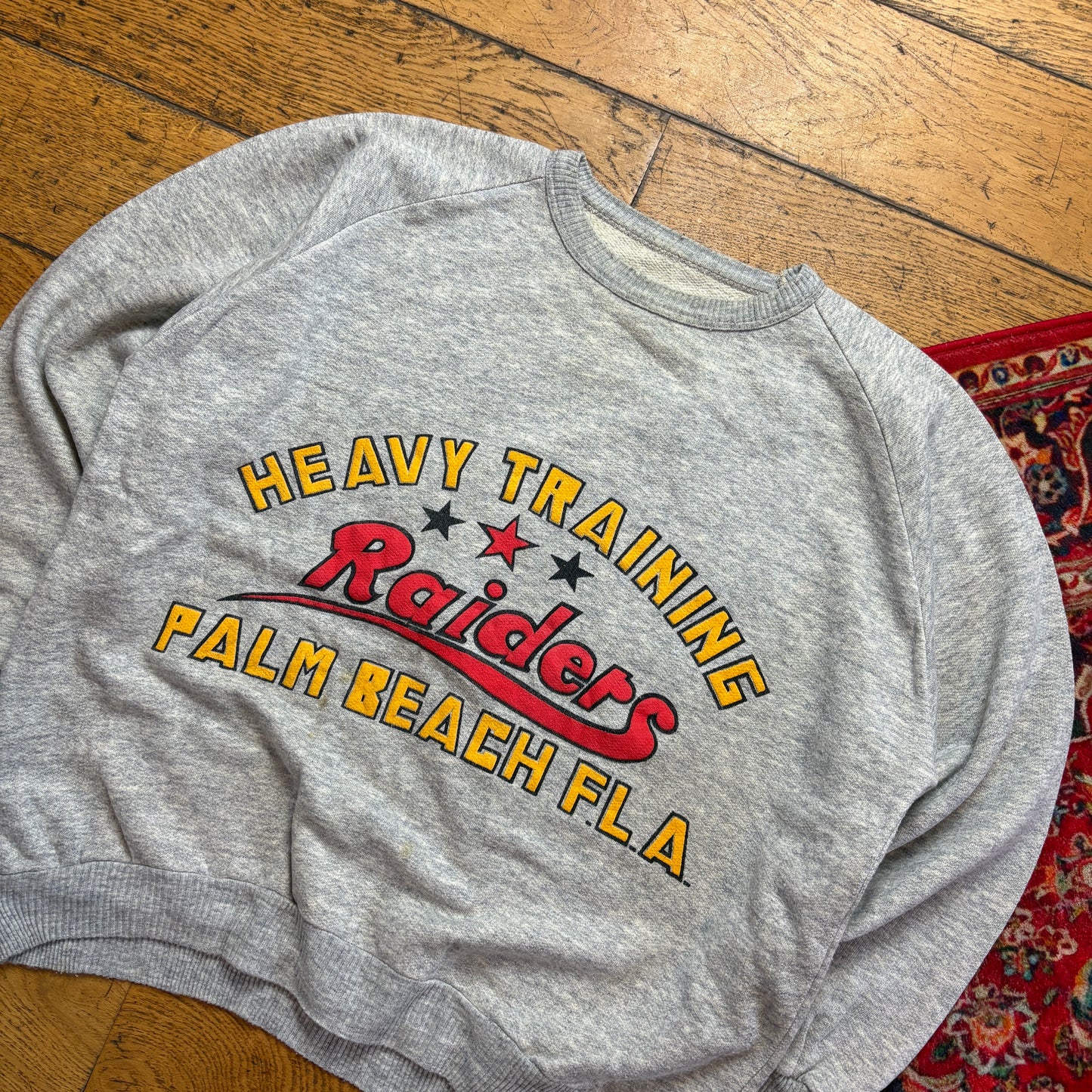 Vintage 80s Grey USA Embroidered Sweatshirt - M