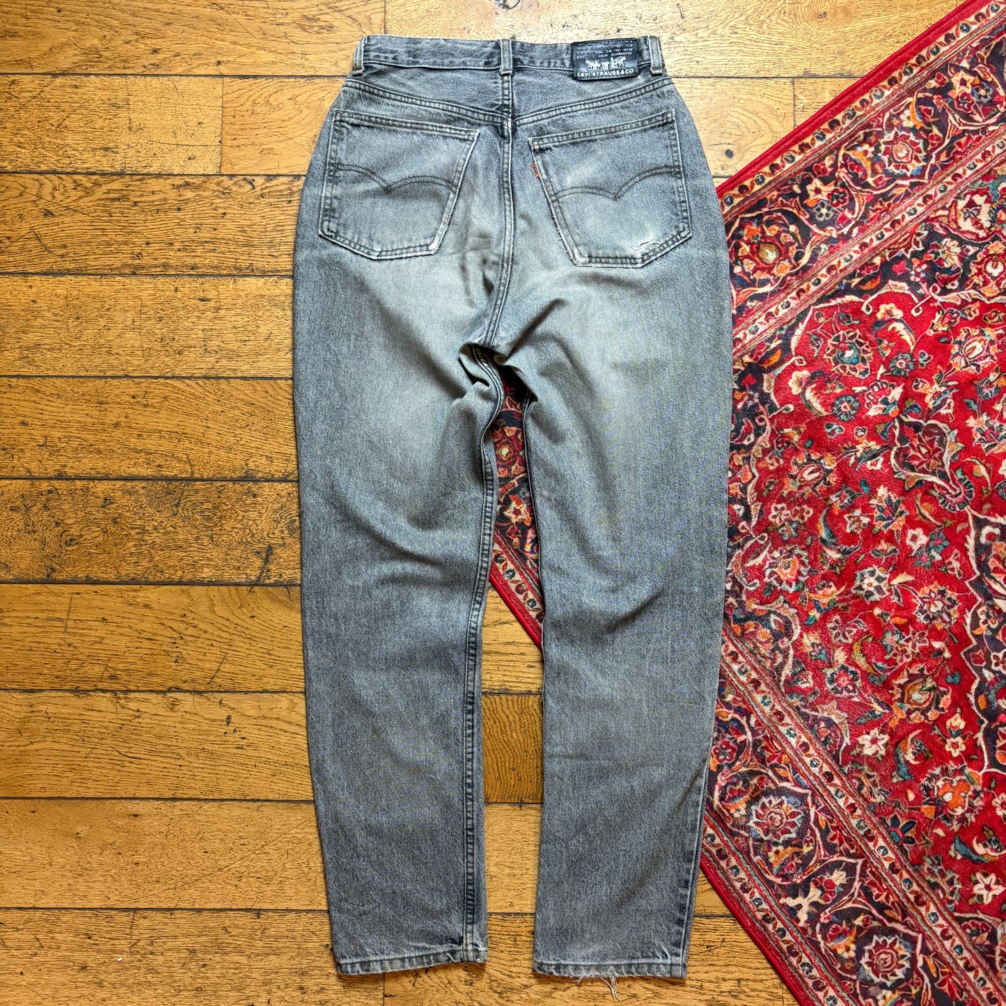 Vintage Levis Slim Grey Denim Jeans - 32L