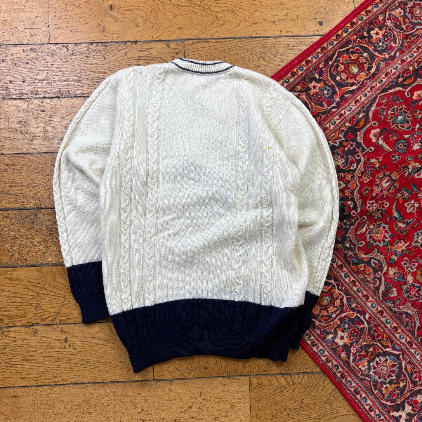 Vintage Embroidered Cream Cable Chunky Knit Jumper - XS