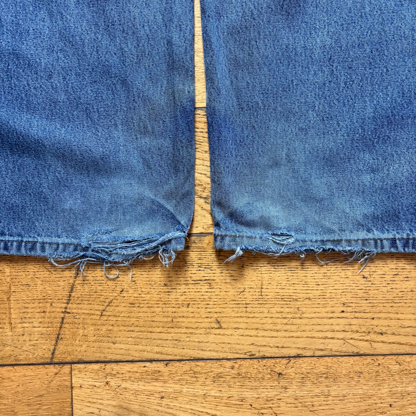 Vintage Carhartt Workwear Carpenter Baggy Blue Jeans - 38L