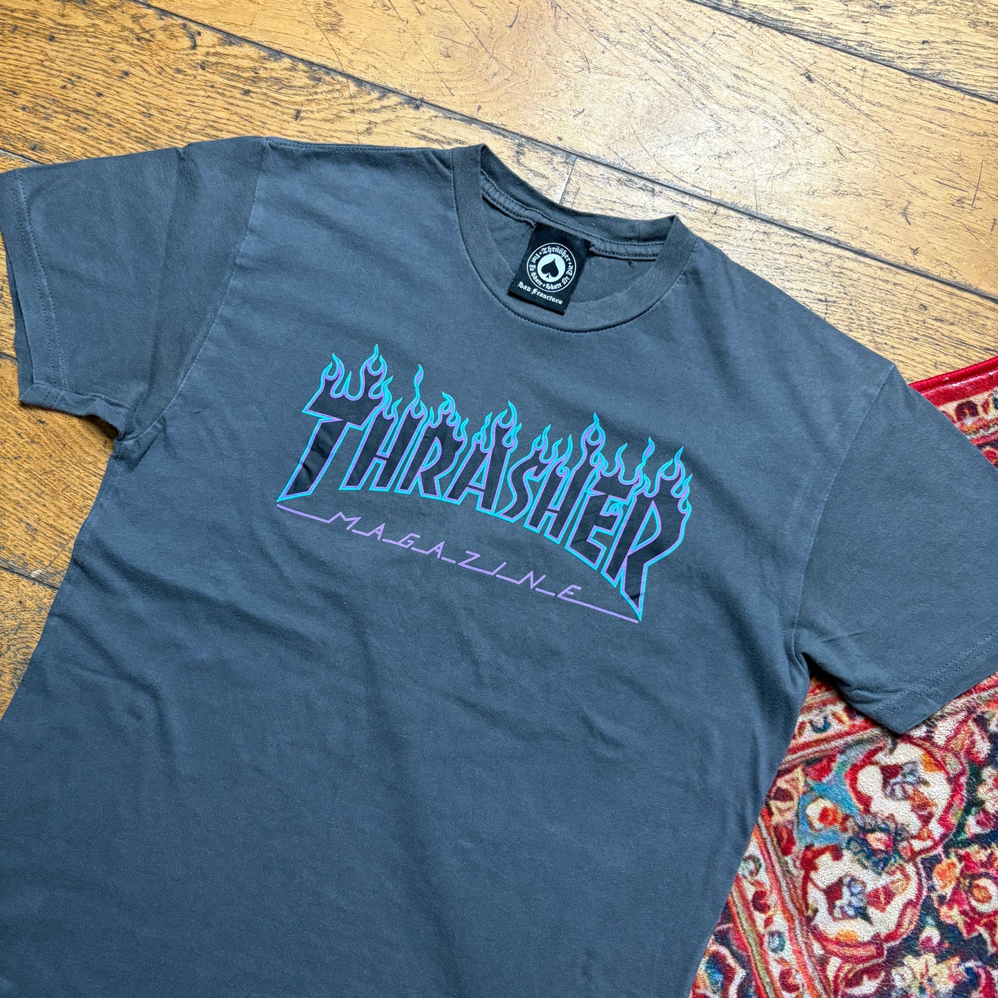 Vintage Thrasher Flames Grey Skate Graphic T-Shirt - XS