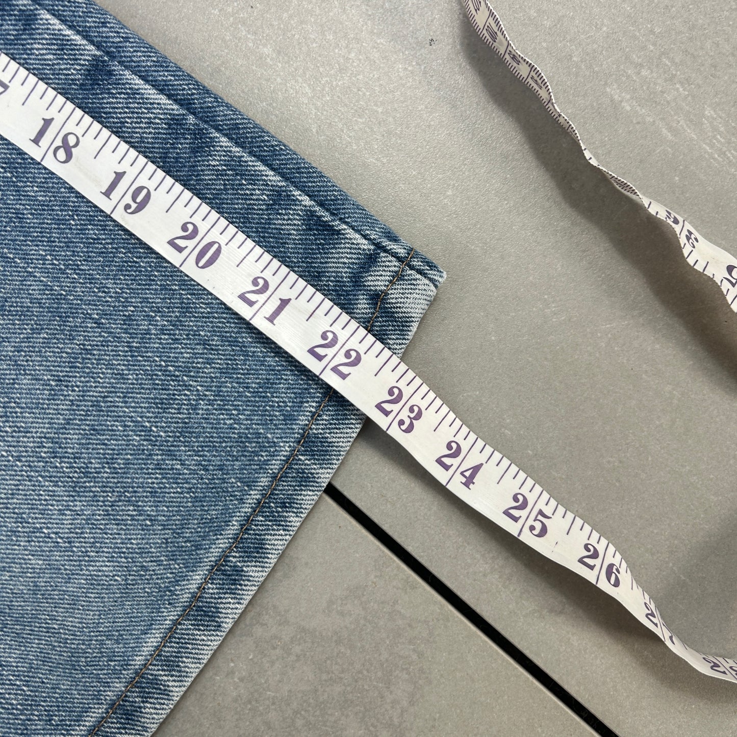 Vintage Wrangler Light Blue Denim Carpenter Baggy Shorts - 38