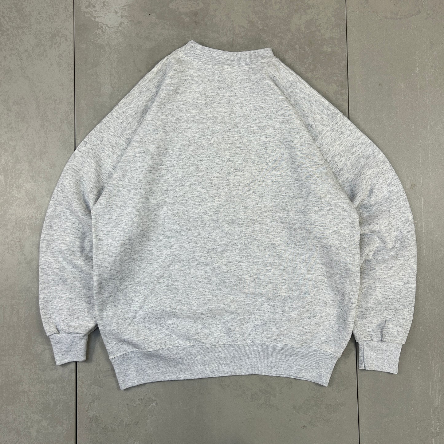 Vintage 90s Hard Rock Cafe Grey Embroidered Sweatshirt - L