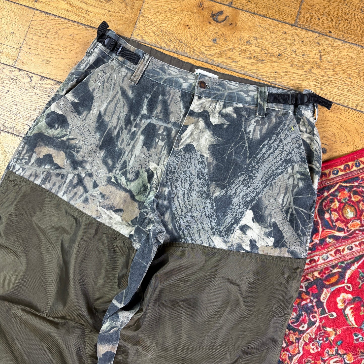 Vintage Real Tree Camo Green Hunting Workwear Trousers - 36