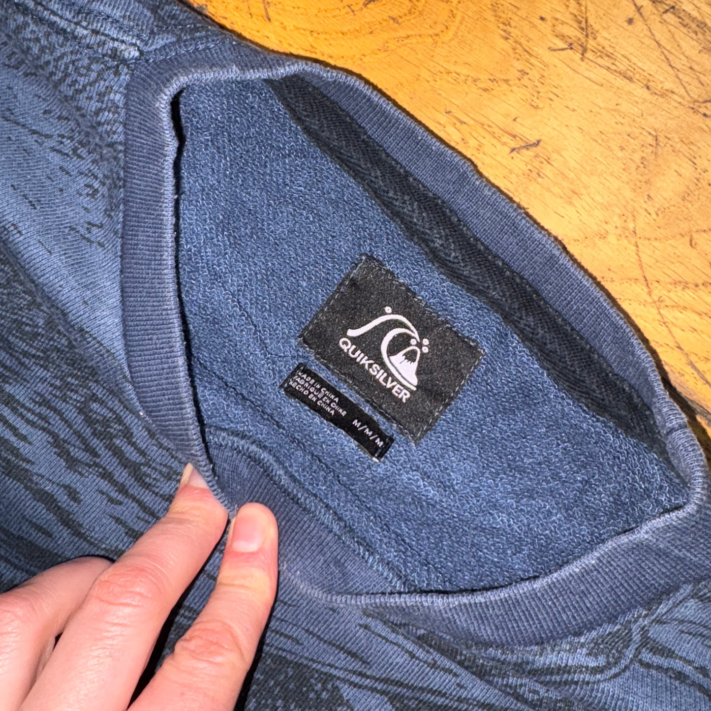 Vintage Quiksilver Blue Surfwear Sweatshirt - M