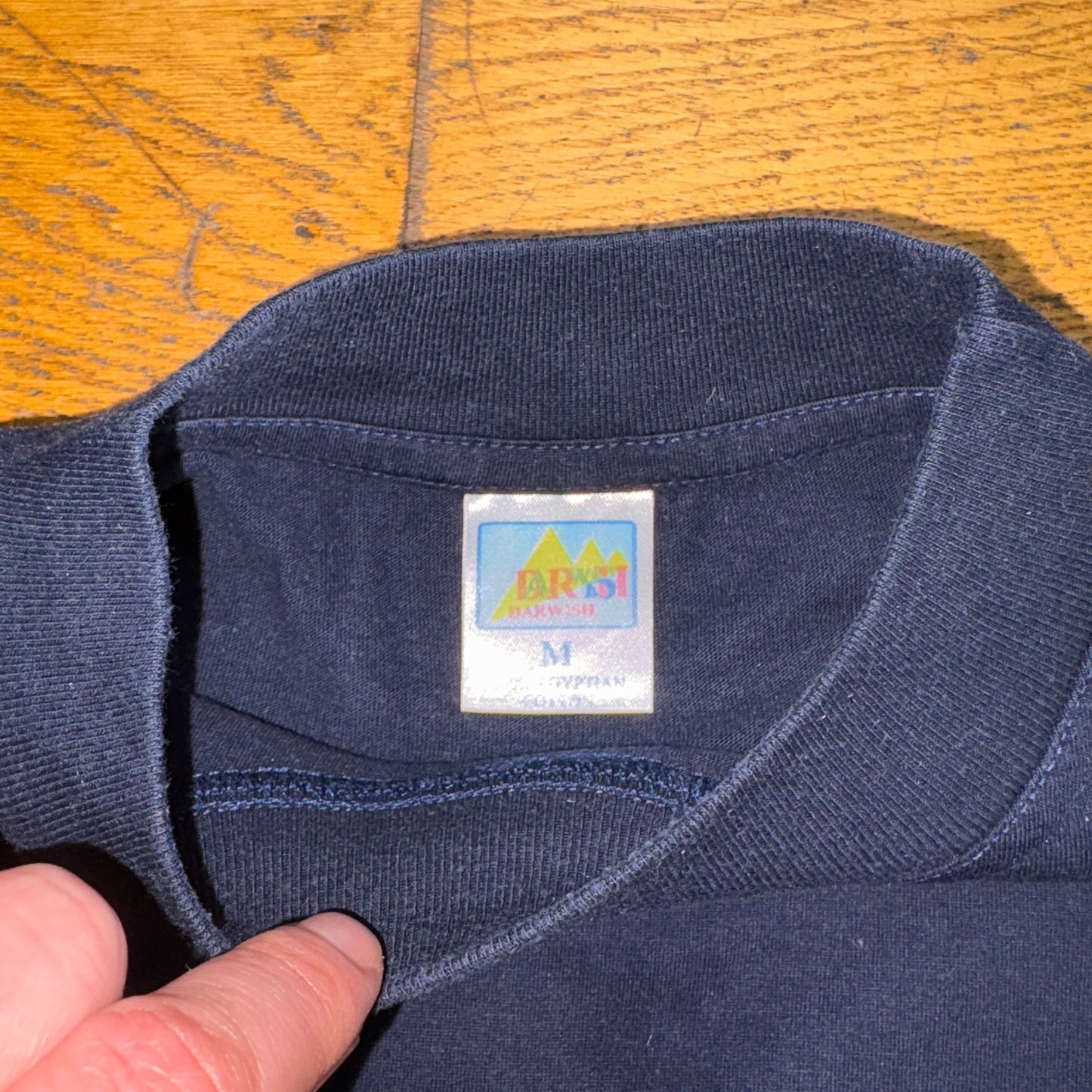 Vintage Embroidered Navy Hieroglyphics Egyptian Boxy Graphic T-Shirt - M