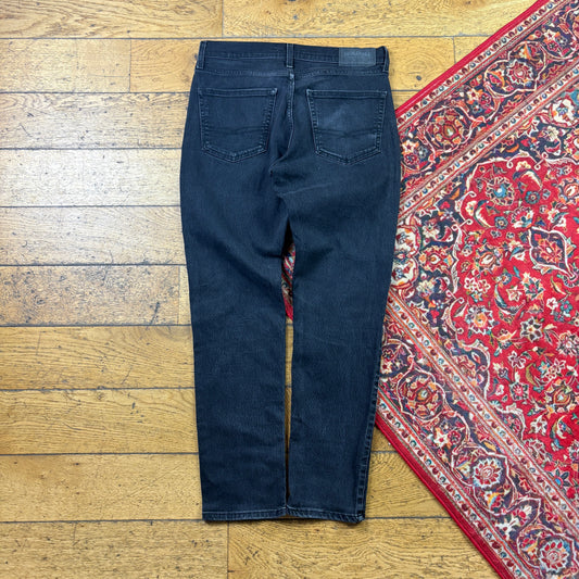 Vintage Levis Slim Black Denim Jeans - 32