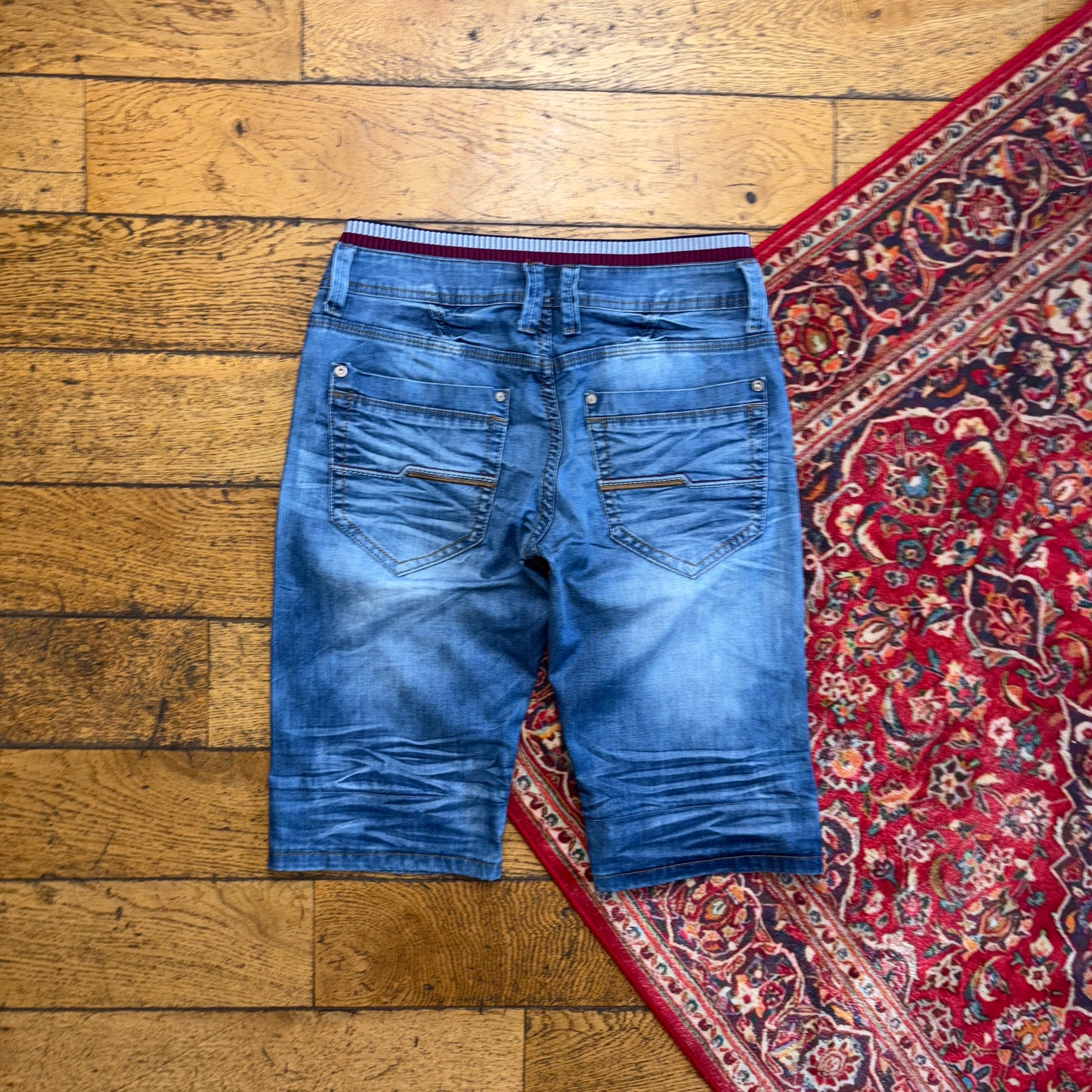 Vintage Blue Denim Shorts - 32