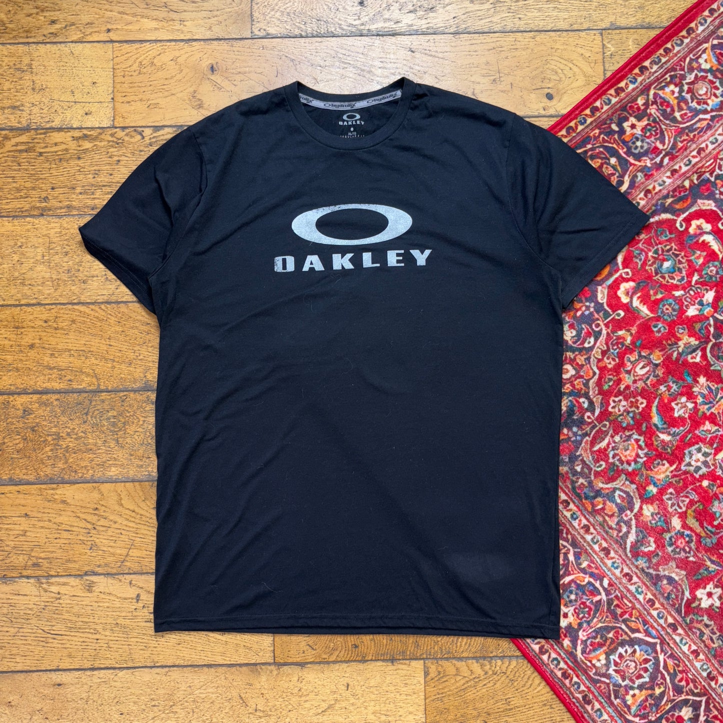 Vintage Oakley Black Graphic T-Shirt - L