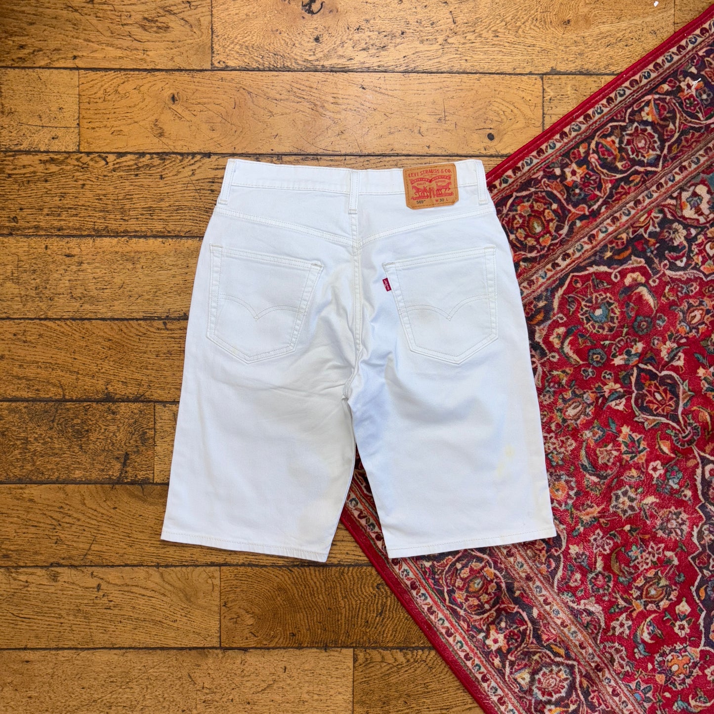 Vintage Levis 569 White Baggy Denim Shorts - 30