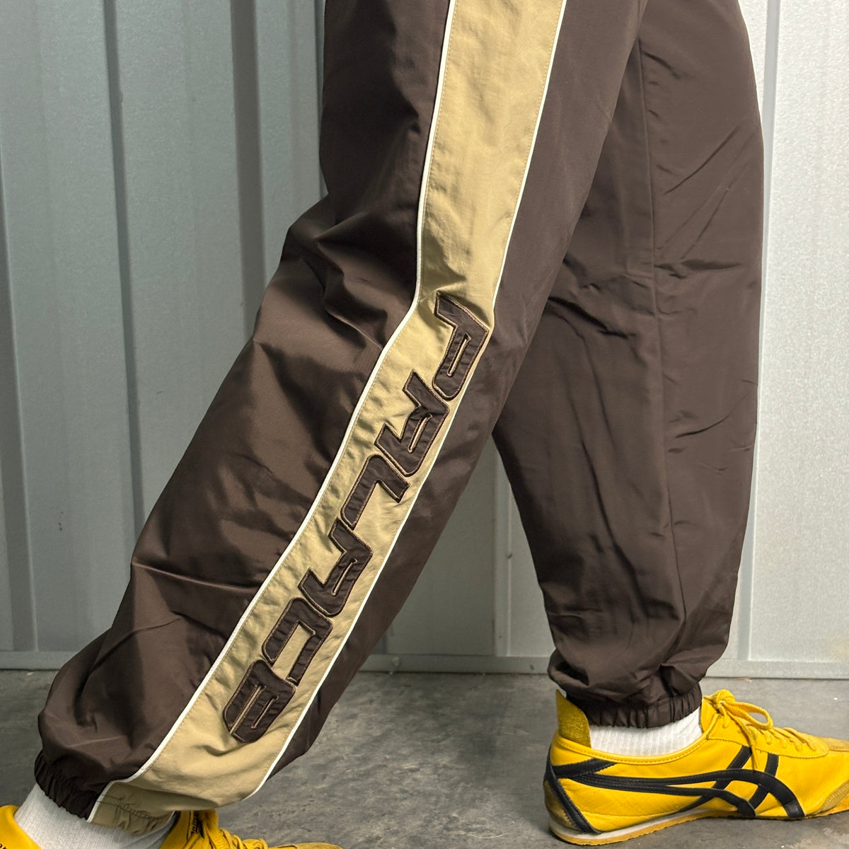 Palace Brown Baggy Piped Jogger Embroidered Tracksuit Bottoms - M