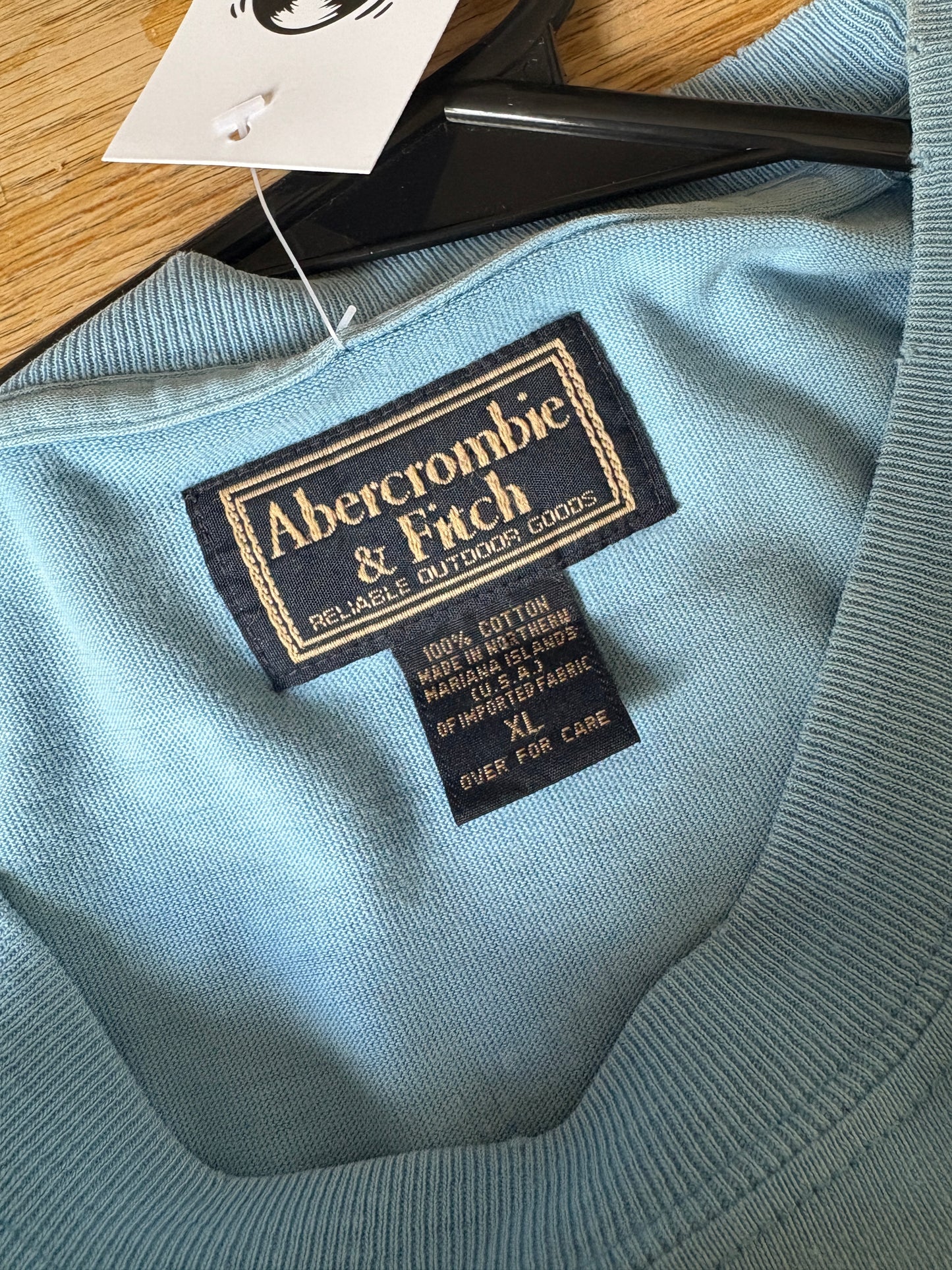 Vintage Abercrombie and Fitch Blue Surfwear Graphic T-Shirt - XL