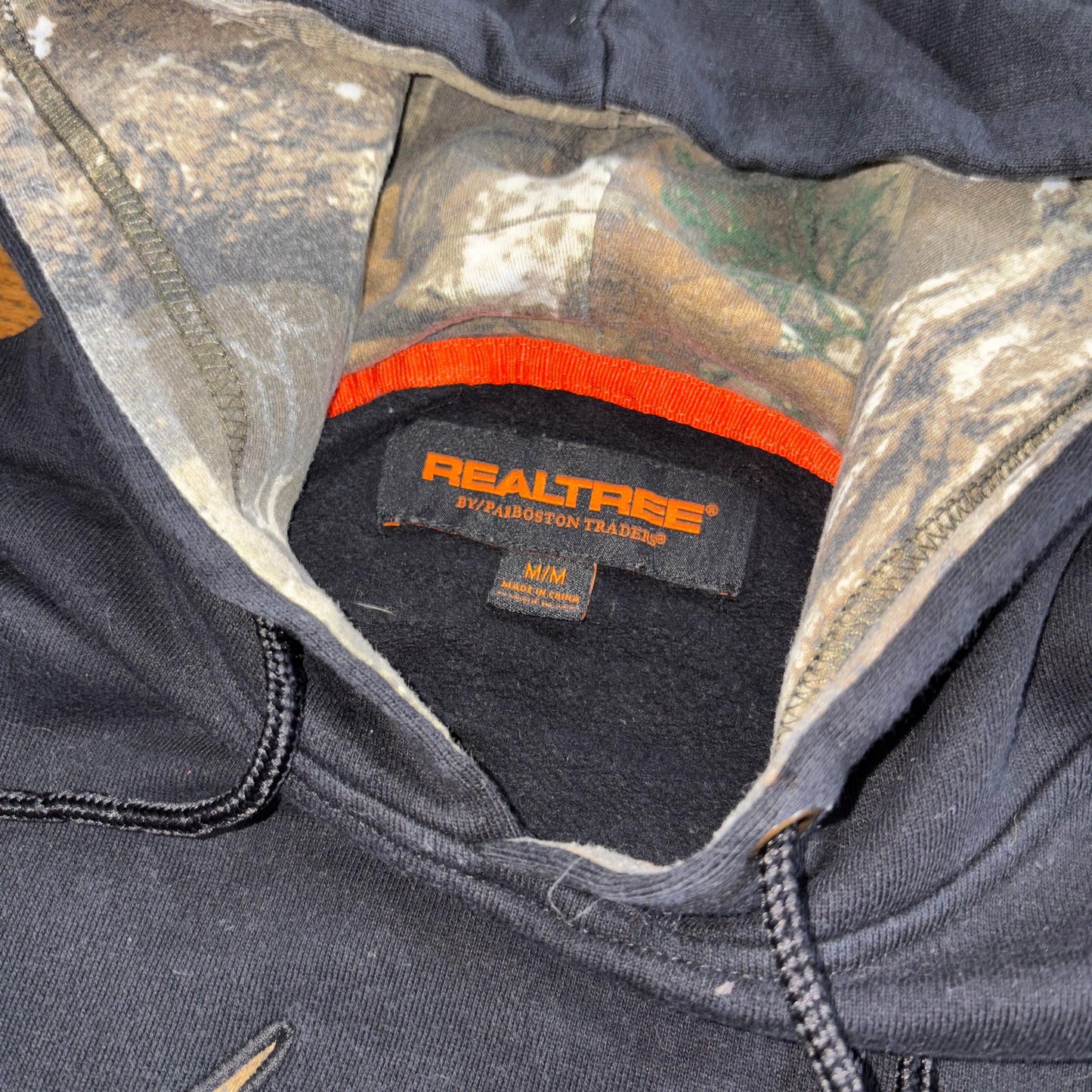 Vintage Realtree Camo Black Hoodie Sweatshirt - M