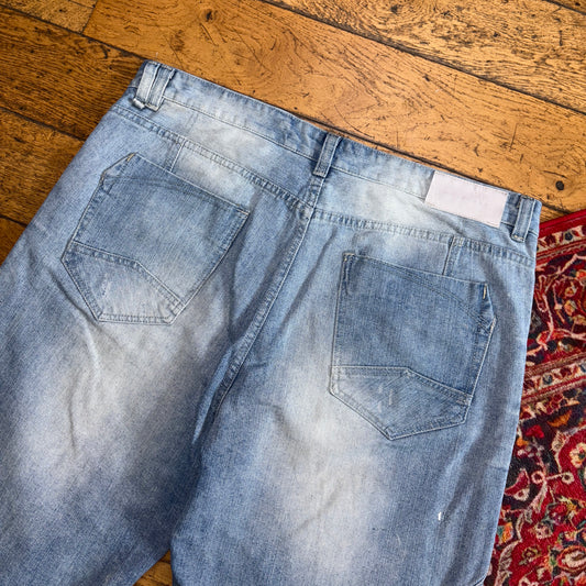 Vintage Blue Embroidered Y2K Hip Hop Baggy Jeans Shorts Jorts - 42