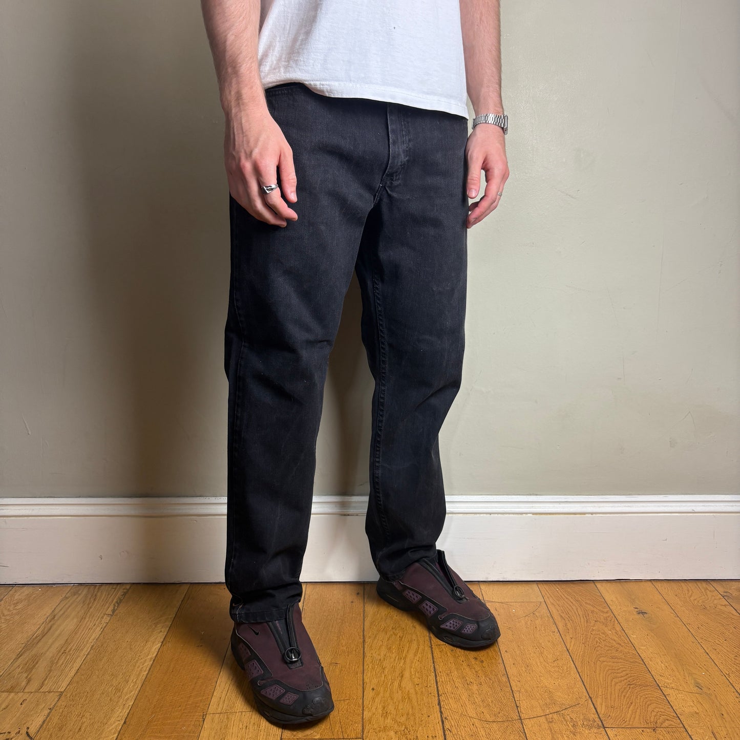Vintage Lee Straight Black Denim Jeans - 36S