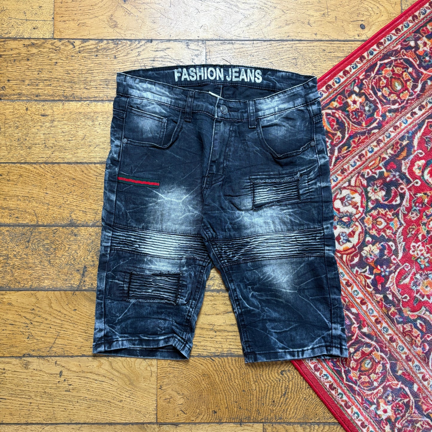 Vintage Denim Black Slim Shorts - 30