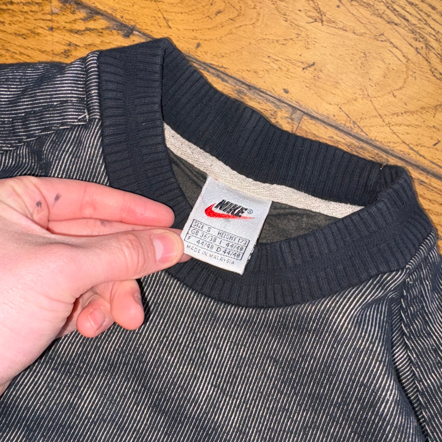 Vintage 90s Nike Black Swoosh Pinstripe Look Embroidered Boxy Sweatshirt -  S