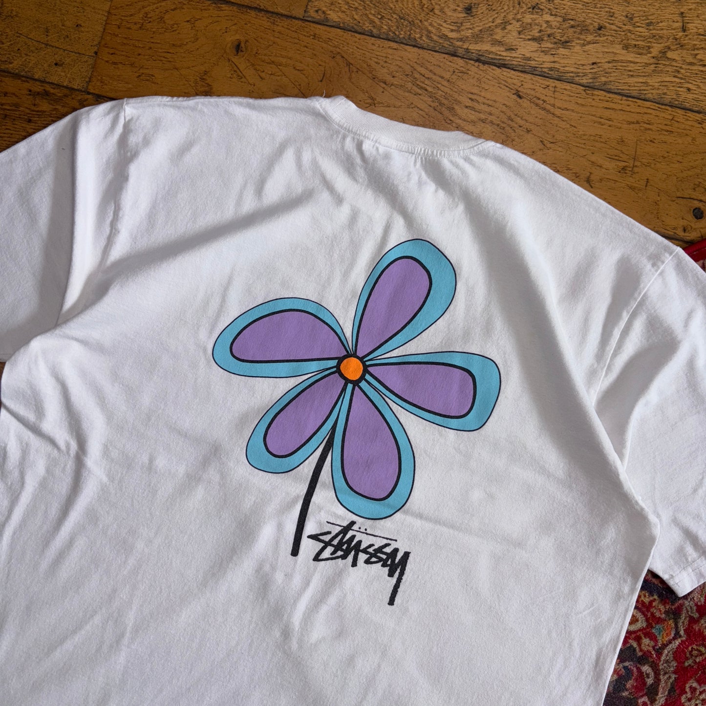 Vintage Stussy White Flower Surfwear Graphic T-Shirt - 2XL