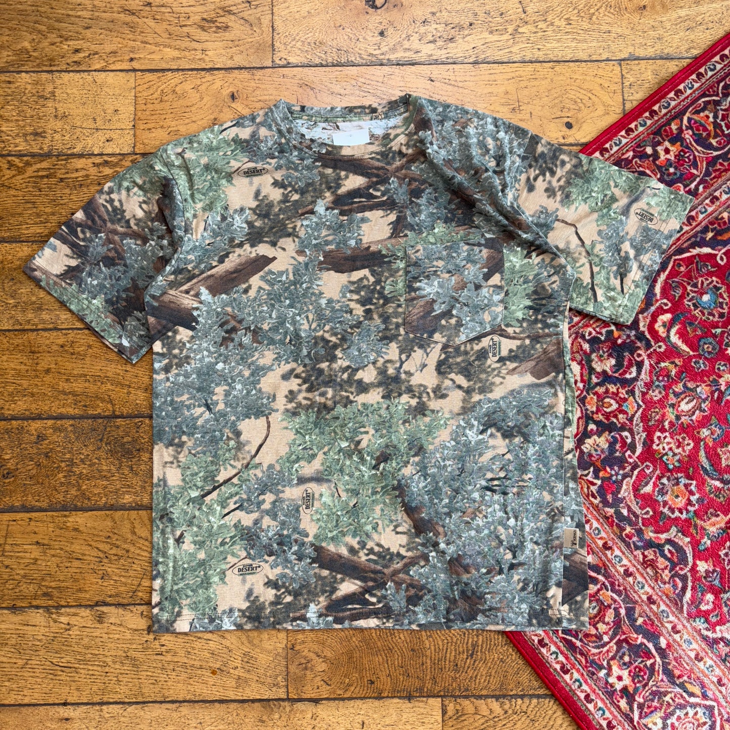 Vintage Realtree Camo Green T-Shirt - L