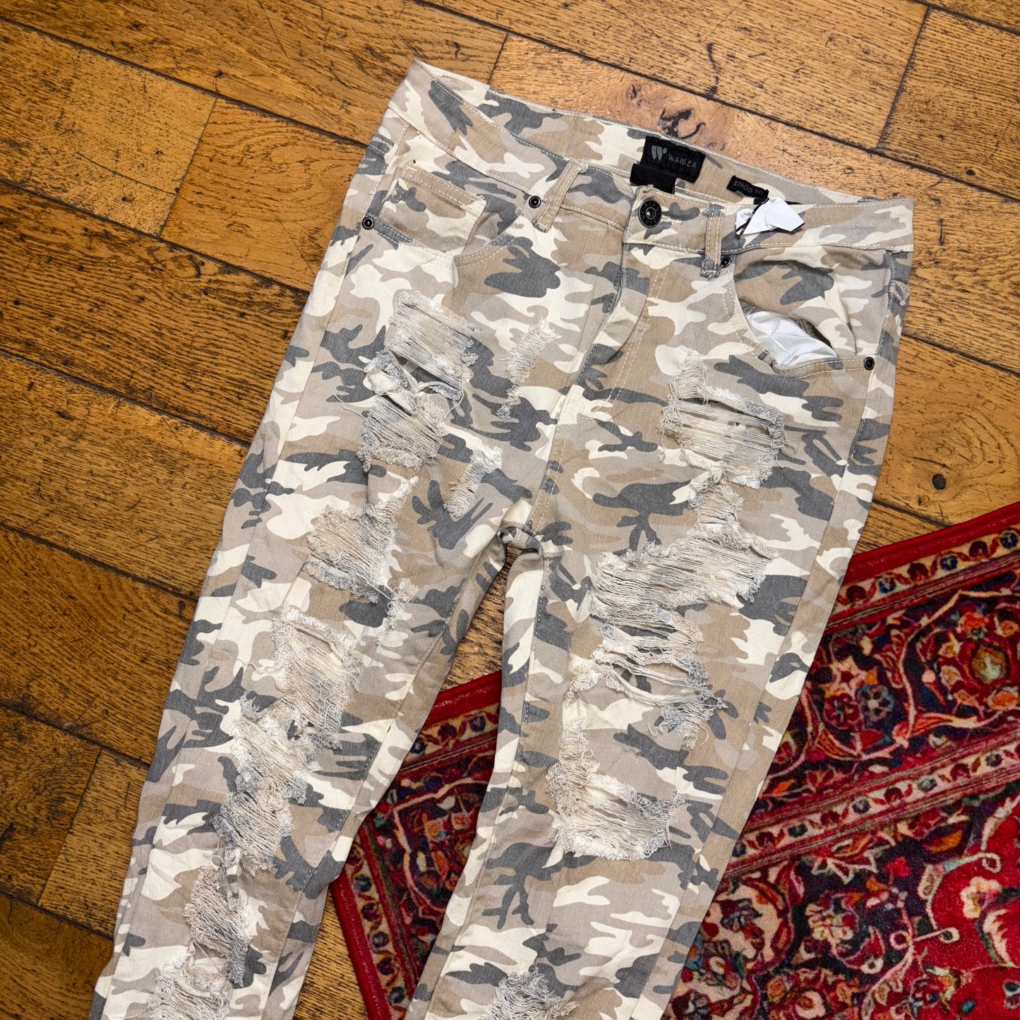 Vintage Camo Cream Stacked Grunge Distressed Y2K Hip Hop Skinny Jeans - 32L