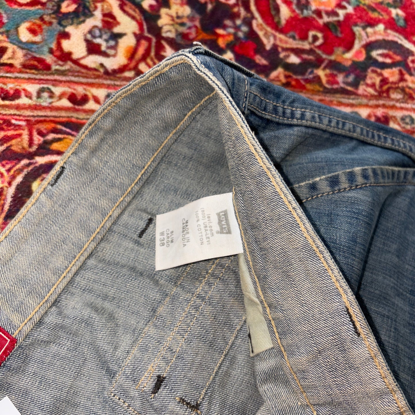 Vintage Levis Blue Baggy Cargo Denim Shorts - 40