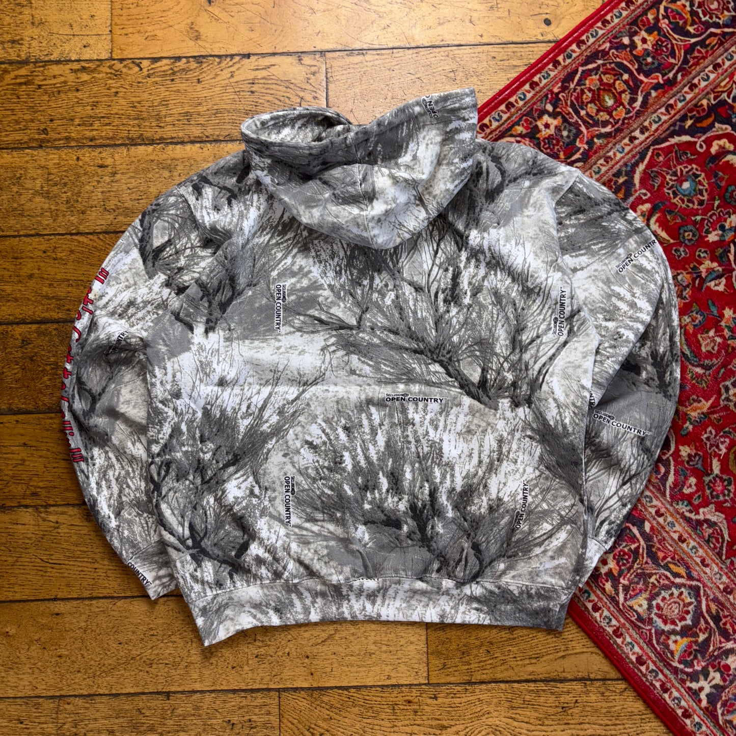 Vintage Realtree Camo White Embroidered Hoodie Sweatshirt - XL